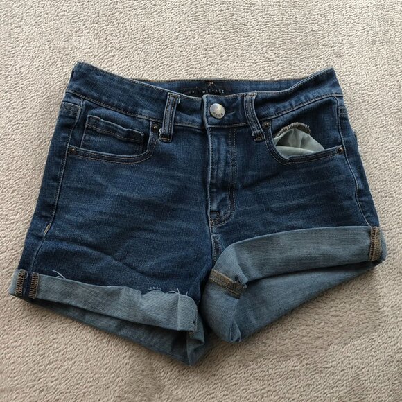 Aeropostale  Womens Jean Shorts Size 0 High Rise Midi Blue Denim Cuffed Casual - Picture 10 of 11